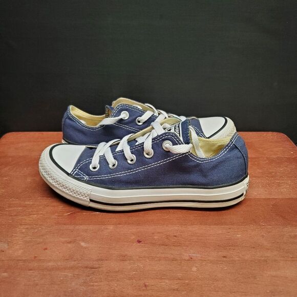 Converse Chuck Taylor All Stars Canvas Low Top UNISEX Sneakers M9697 - Picture 10 of 14